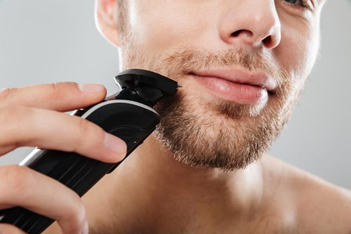 La tondeuse à barbe intelligente qui analyse votre visage